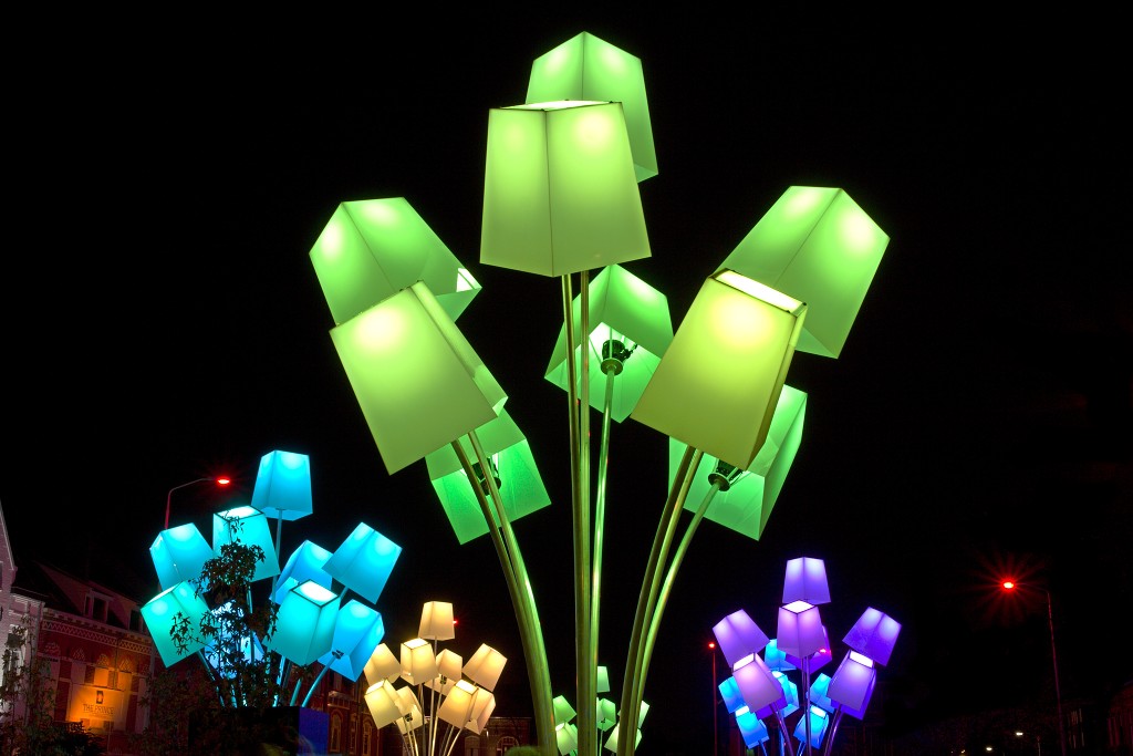 eindhoven kunst art china light licht festival lichtshow show festiviteit glow evenement event chinees chinese verlichting draak dragon lichtfestival